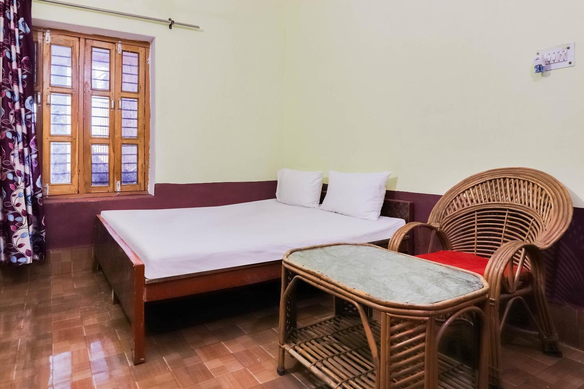 Hotel O Jyotish House Ayodhya Екстер'єр фото